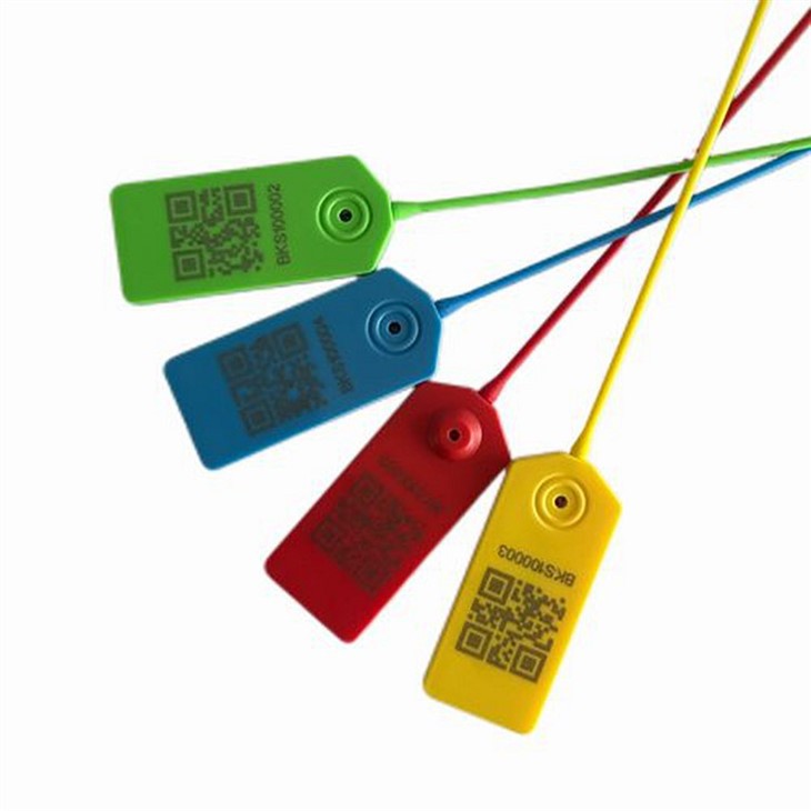 Plastist RFID -pitser